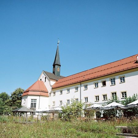 Kapuzinerhof Seminar- Und Kongresshotel Laufen Exterior photo